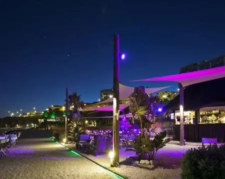 Апартаменты Marina Bay 1